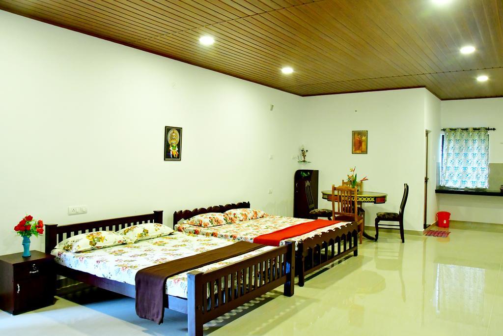 Royal Beach Abode Kochi Exterior photo