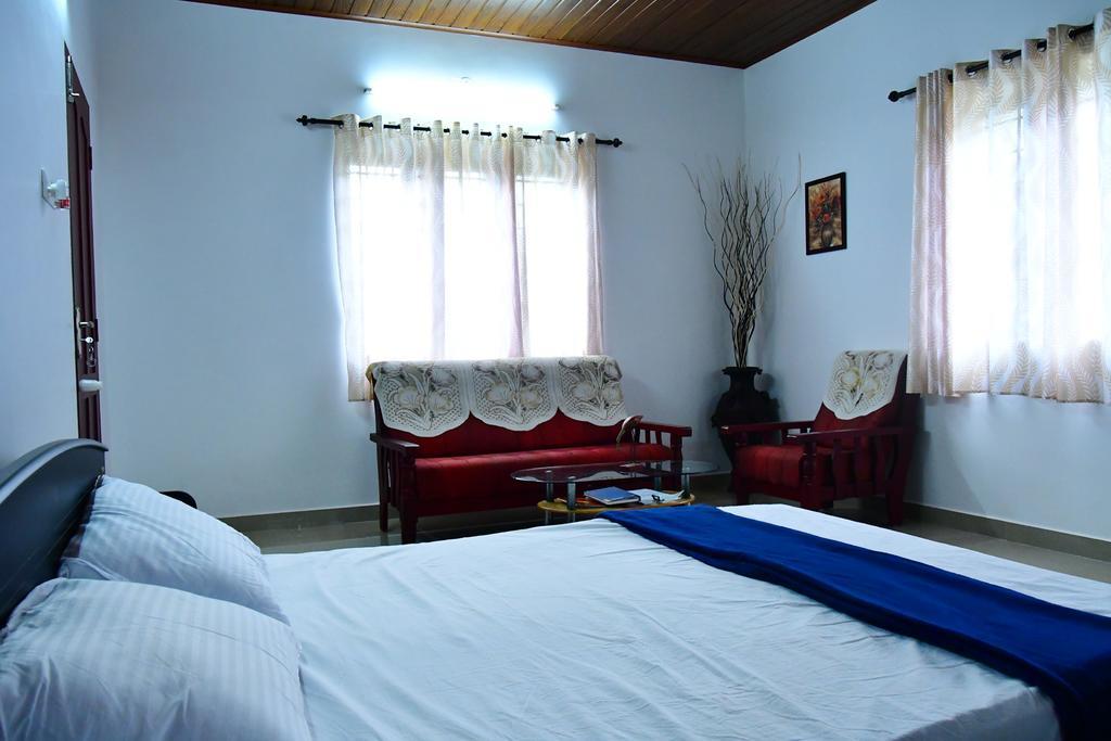 Royal Beach Abode Kochi Exterior photo